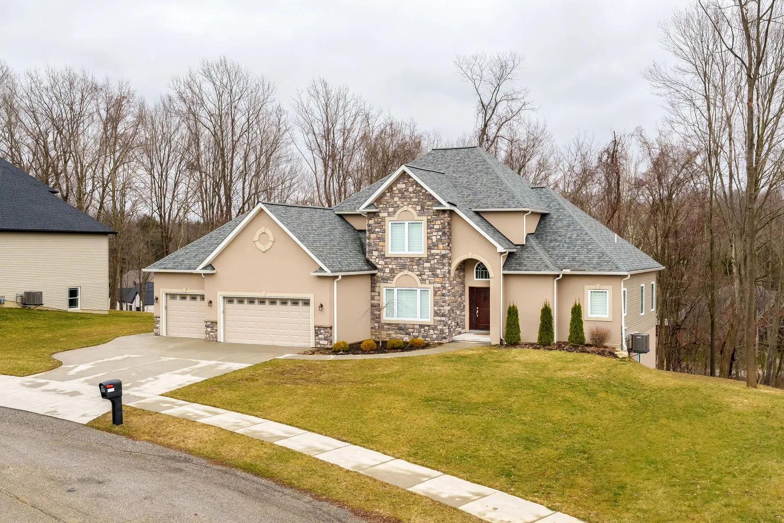 The Brookside Residence — image 1