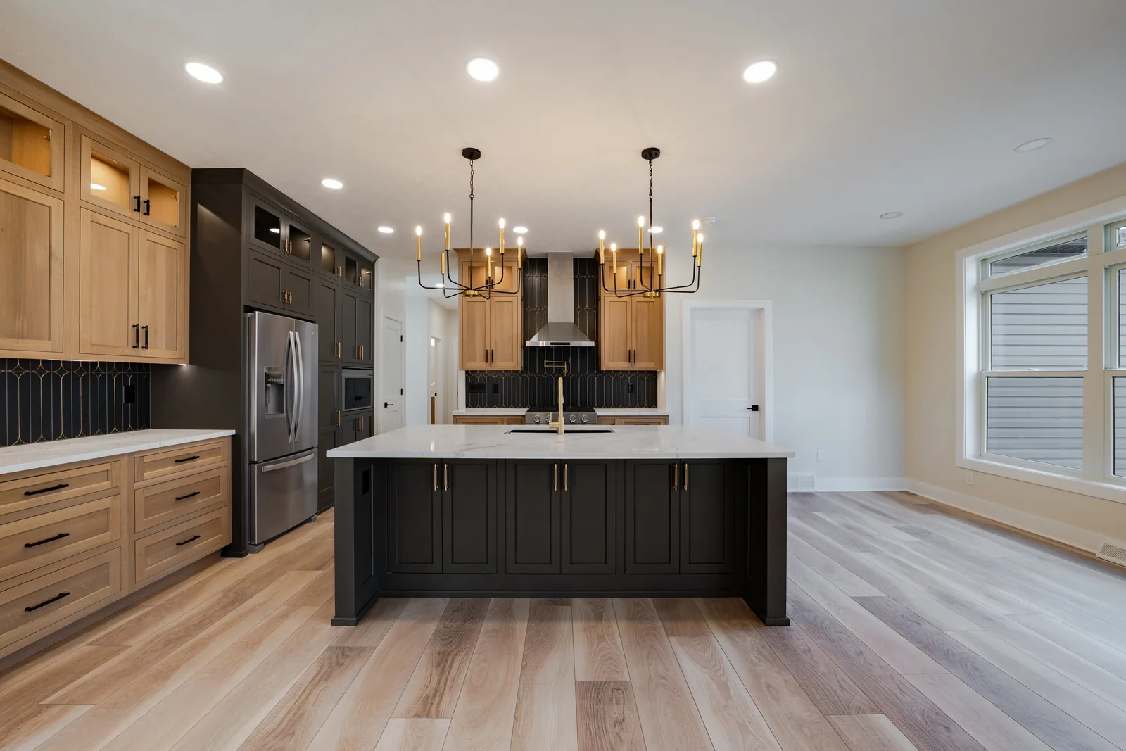 The Vista House — Kitchen island and cabinetry
